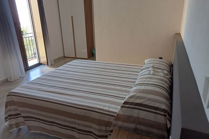 Room 6 of 20