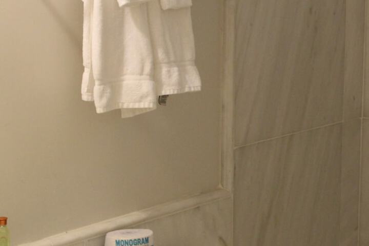 Room 82 of 110