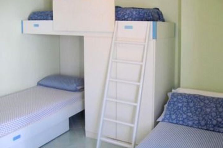 Room 7 of 17