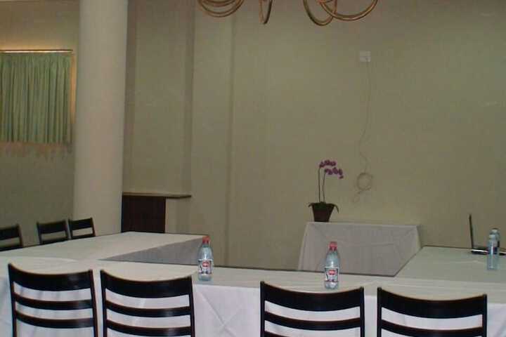 Room 40 of 53