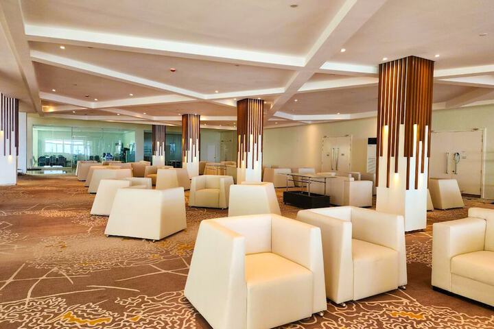 Hotel Interior 2 of 31