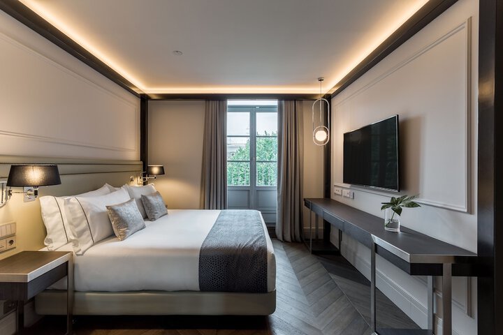 Room 6 of 44