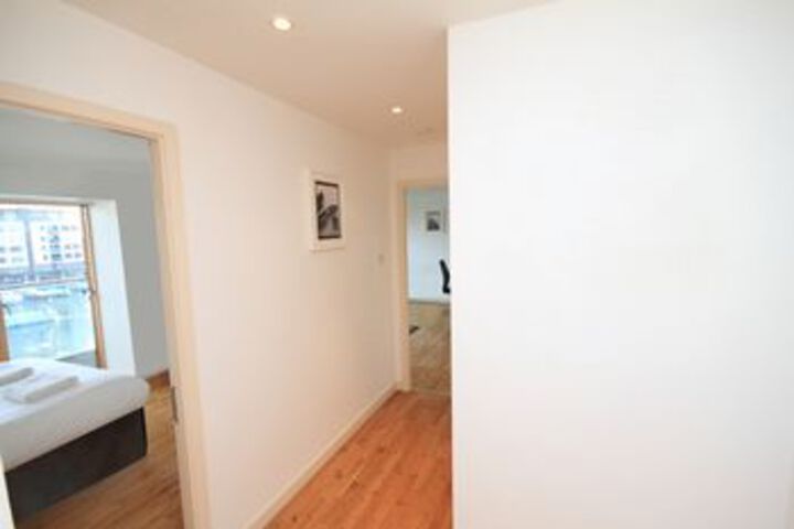 Room 15 of 22