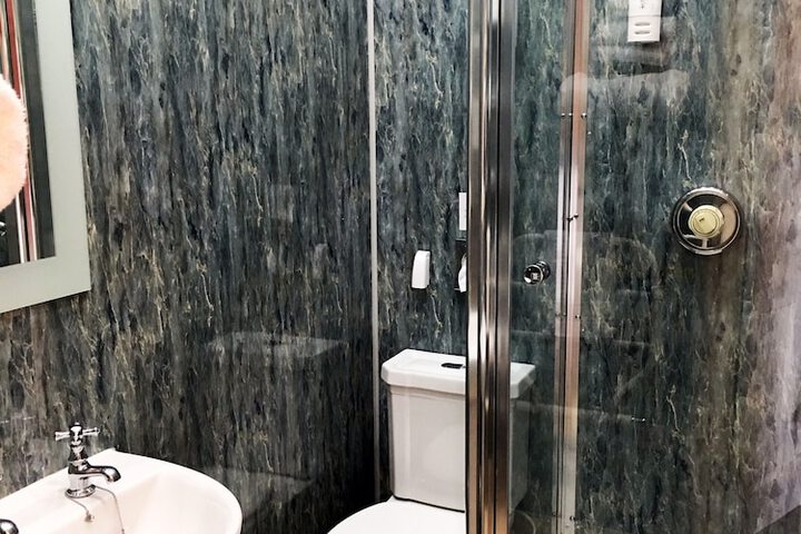 Clean Restrooms