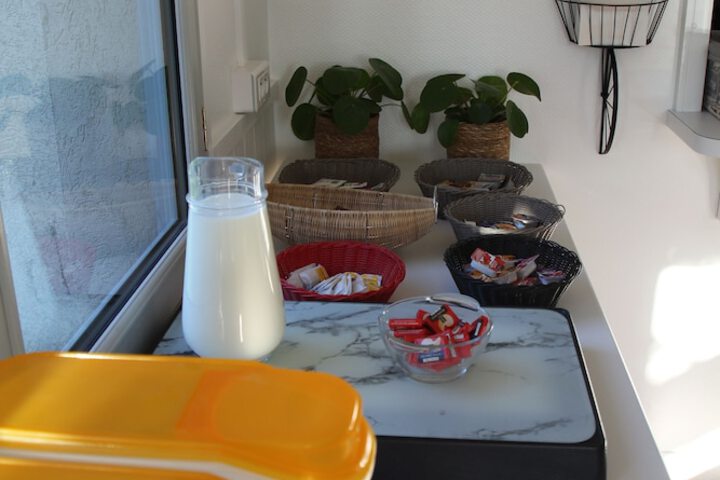 Breakfast/Coffee Service 78 of 135