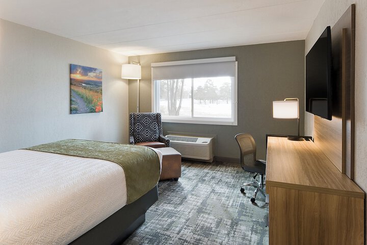 Room 6 of 29