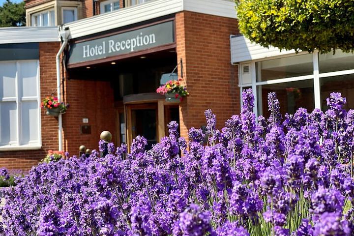 Hotel Exterior 70 of 70