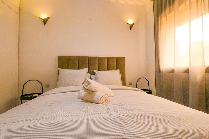 Room 8 of 68