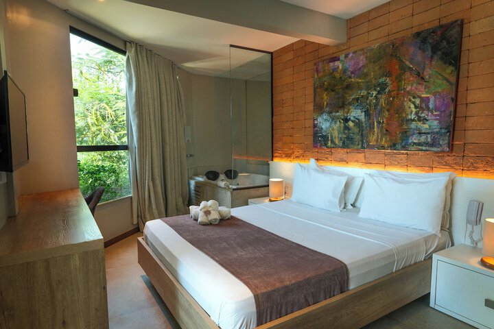 Room 18 of 46