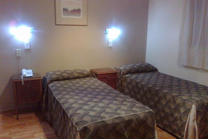 Room 13 of 39