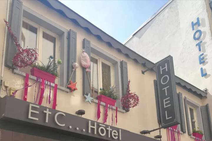 Hotel 44 of 44