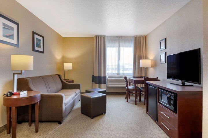 Room 15 of 47