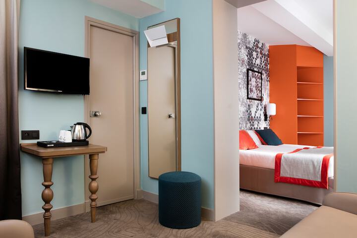 Room 34 of 56