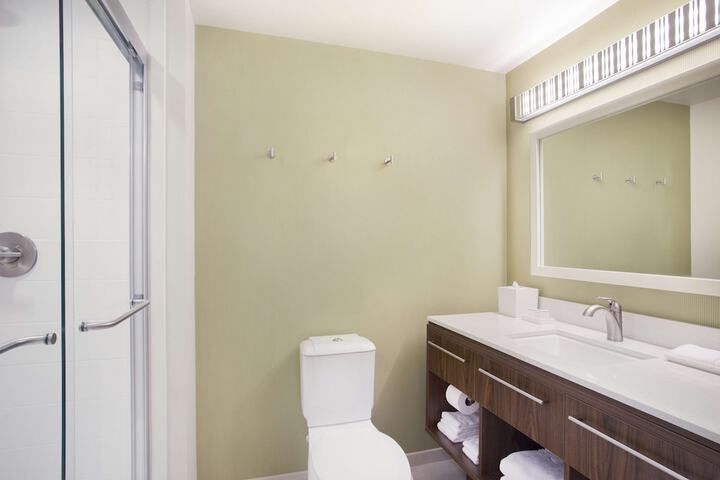 Bathroom shower