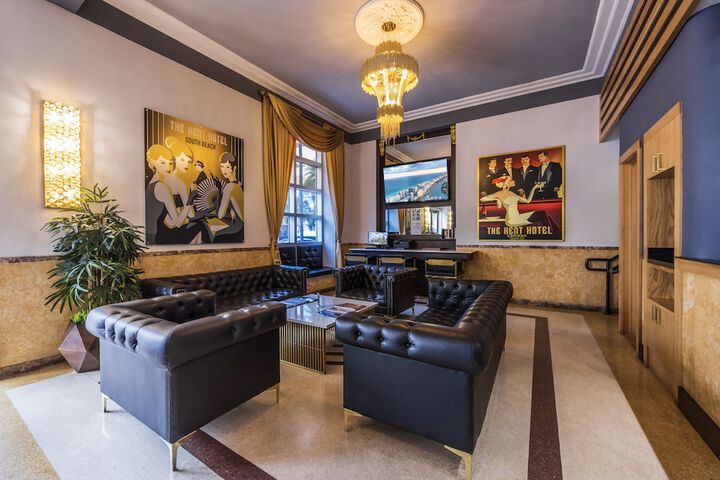 Lobby sitting area