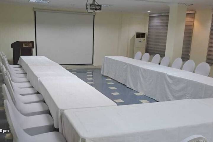 Meeting 28 of 32