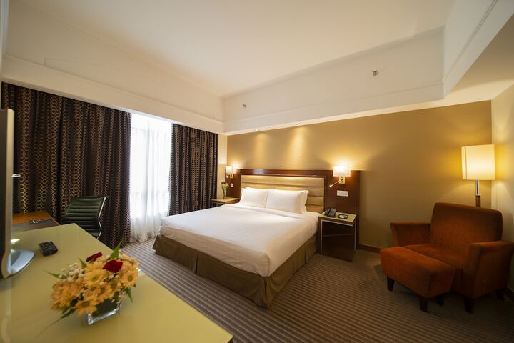 Room 15 of 54