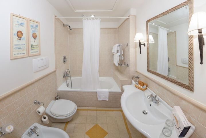 Bathroom Photo