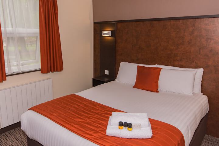 Room 8 of 61