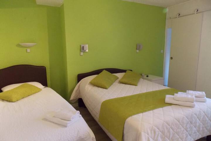 Room 21 of 53