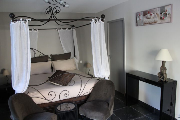 Room 20 of 23
