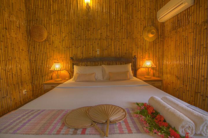 Room 14 of 86