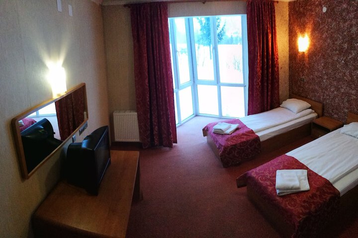 Room 17 of 61