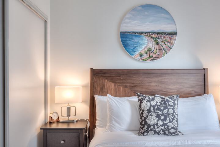 Room 6 of 340