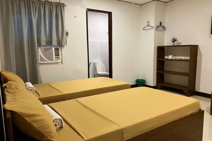 Room 57 of 84