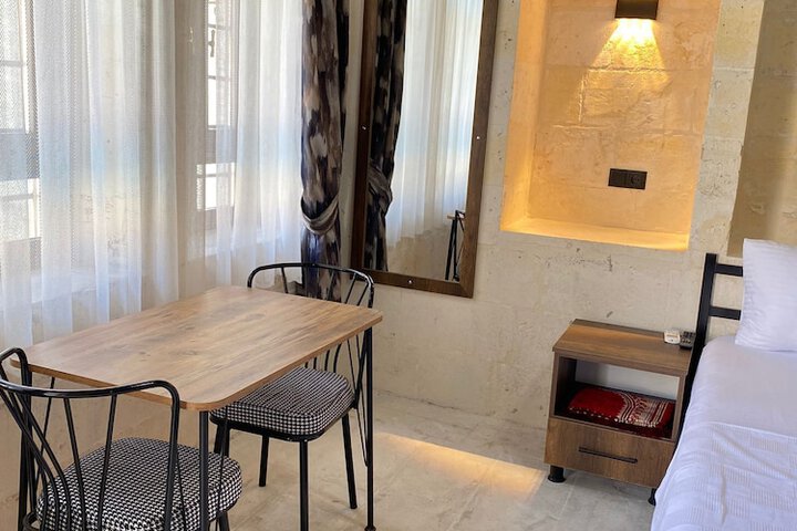 Room 16 of 41