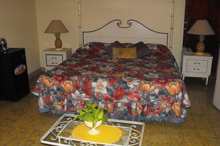 Room 15 of 35