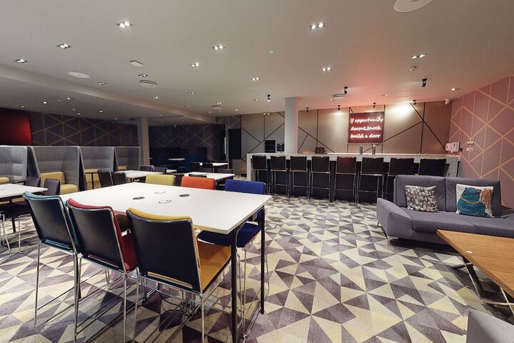 Business Center 48 of 50