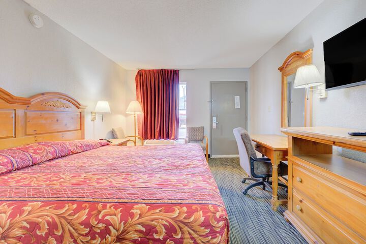 Room 13 of 47