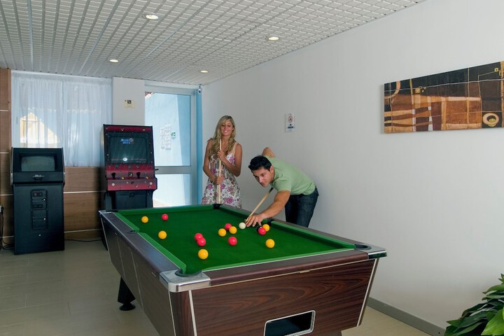 Game room