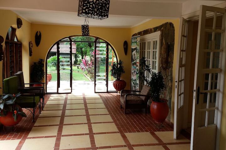 Hotel 2 of 33