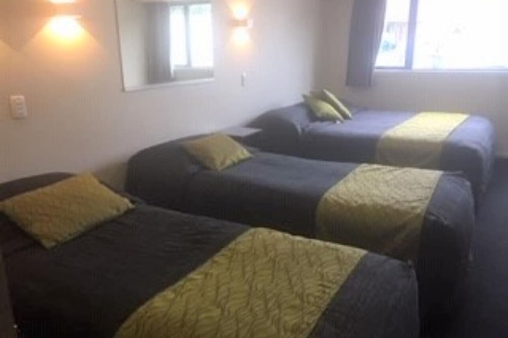 Room 15 of 39
