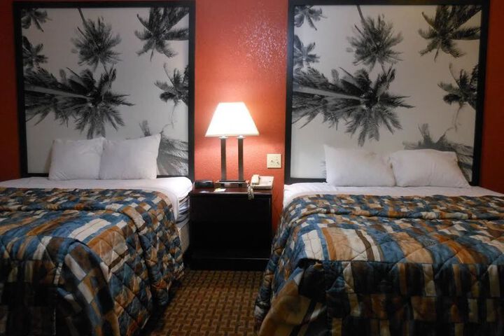 Room 14 of 47