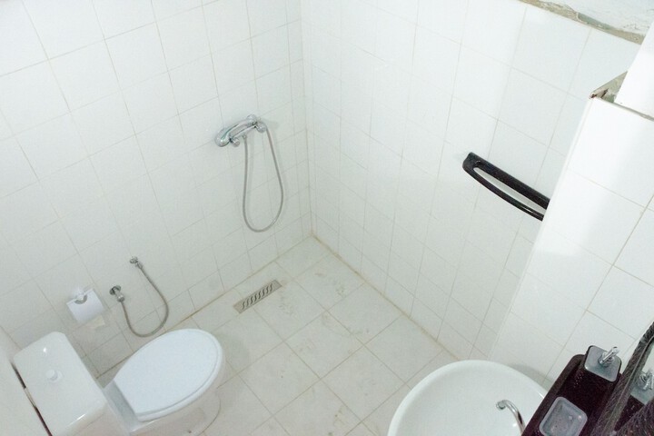 Room 44 of 63
