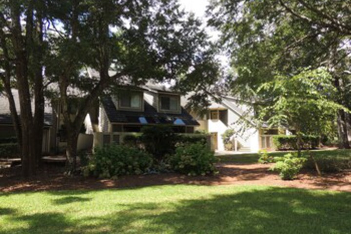 Property Grounds 27 of 36