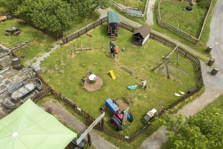 Childrens Activities 43 of 59