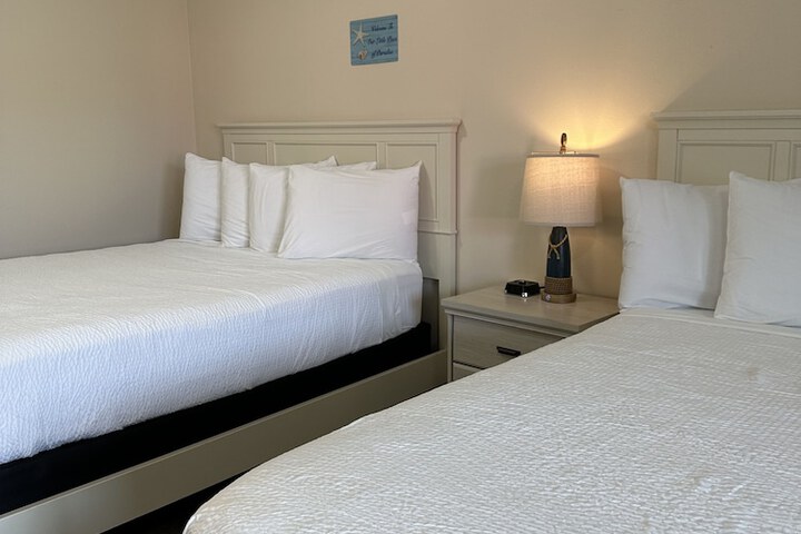 Room 59 of 136