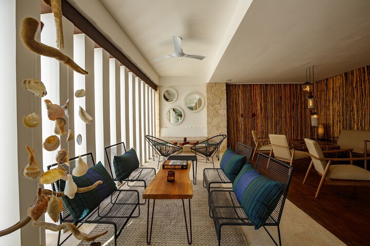 Hotel Interior 12 of 72