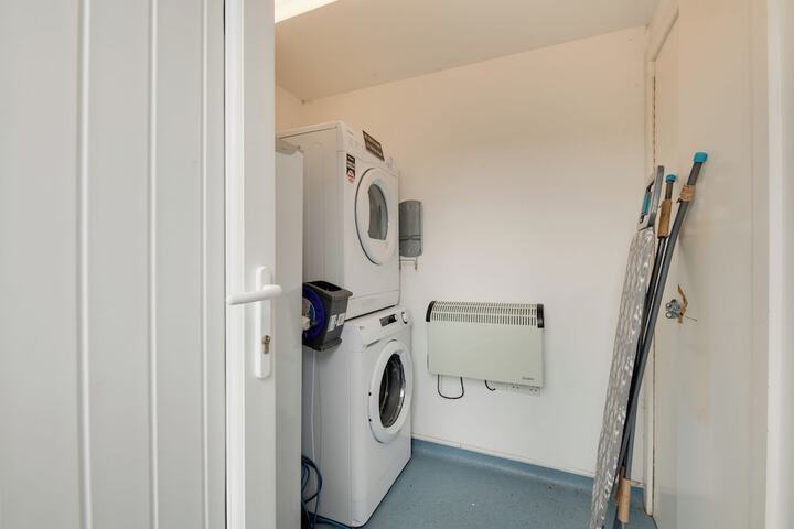 Laundry 14 of 26
