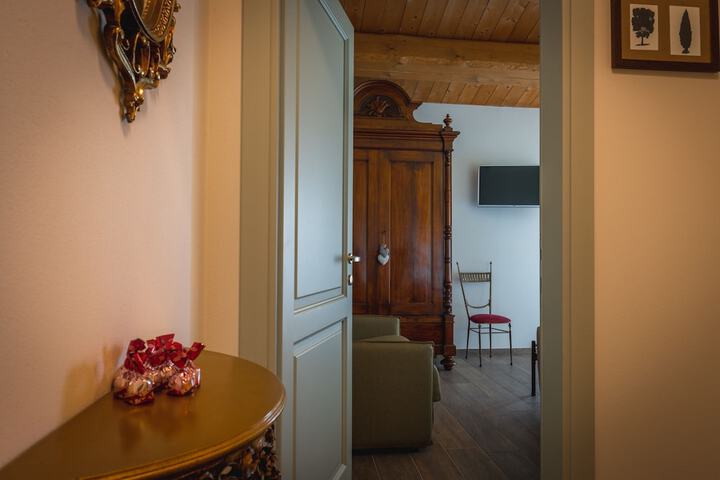 Room 20 of 63
