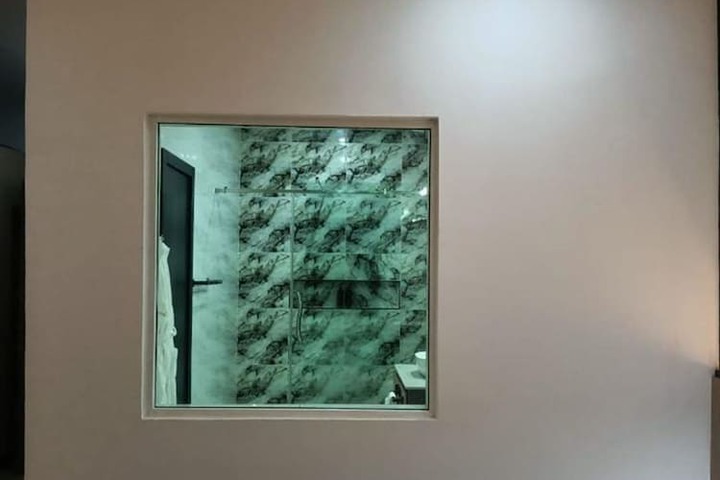 Room 12 of 52