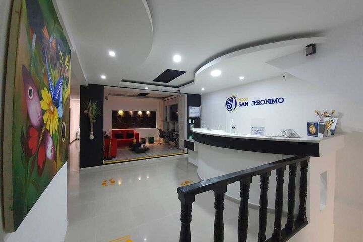 Hotel Interior 4 of 95
