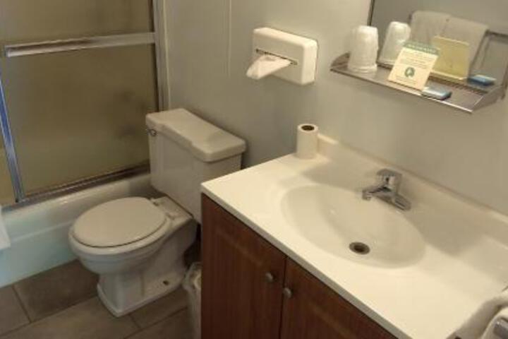Room 14 of 24