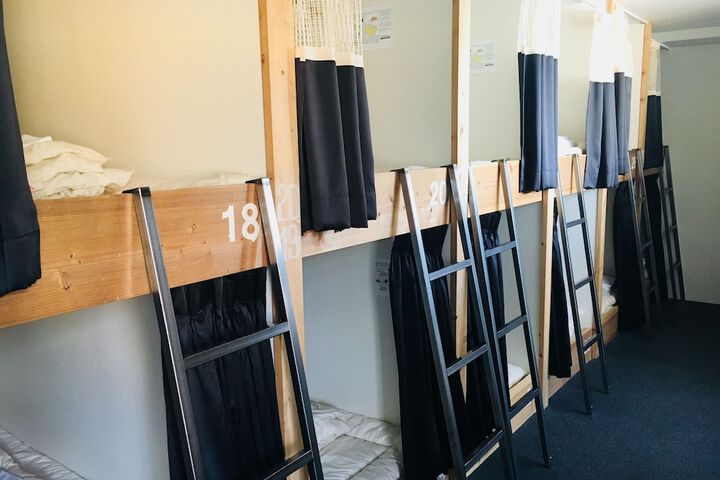 Room 28 of 88