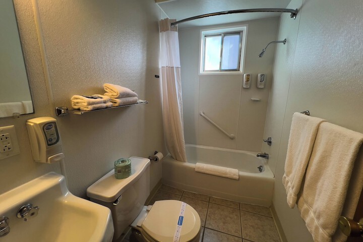 Room 31 of 54