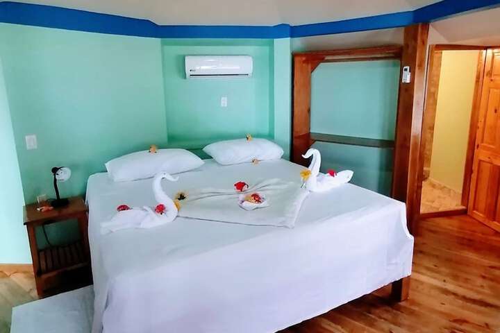 Room 44 of 126
